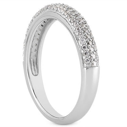 Anillo de boda de triple hilera con microincrustaciones de diamantes en oro blanco de 14 quilates