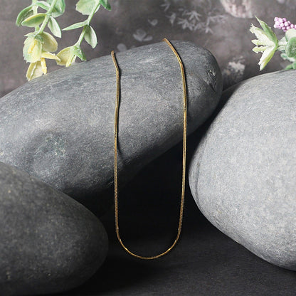 Cadena redonda de oro amarillo de 14 quilates tipo serpiente de 0,9 mm