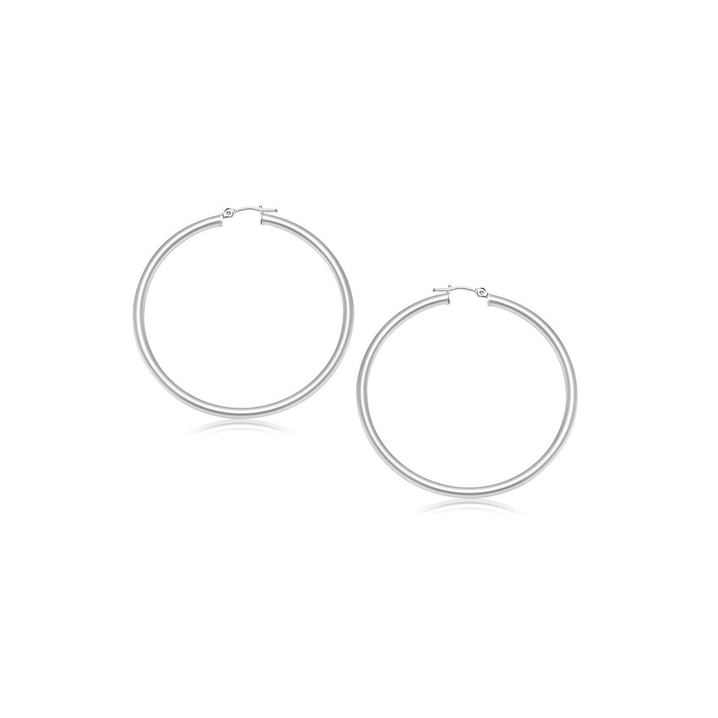 Pendientes de aro pulidos de oro blanco de 14k (2 mm)