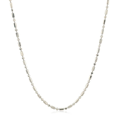 Cadena de cuentas alternas con corte de diamante de oro blanco de 14k y 1,5 mm