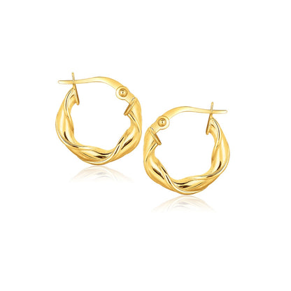 Pendientes de aro de oro amarillo de 14k (5/8 pulgada)