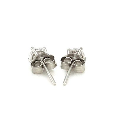 Pendientes de plata de ley con circonita cúbica blanca facetada de 4 mm