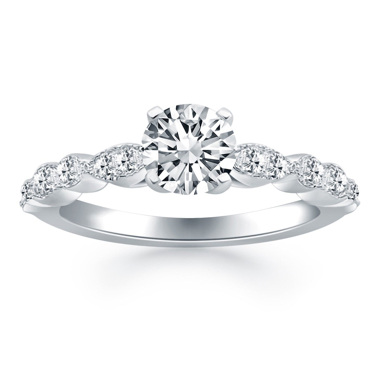 Anillo de compromiso de oro blanco de 14 quilates con diamantes de talla especial