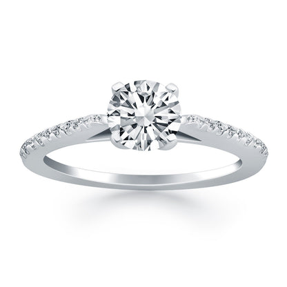 Anillo de compromiso de oro blanco de 14k con micro garras de diamantes y diseño catedral
