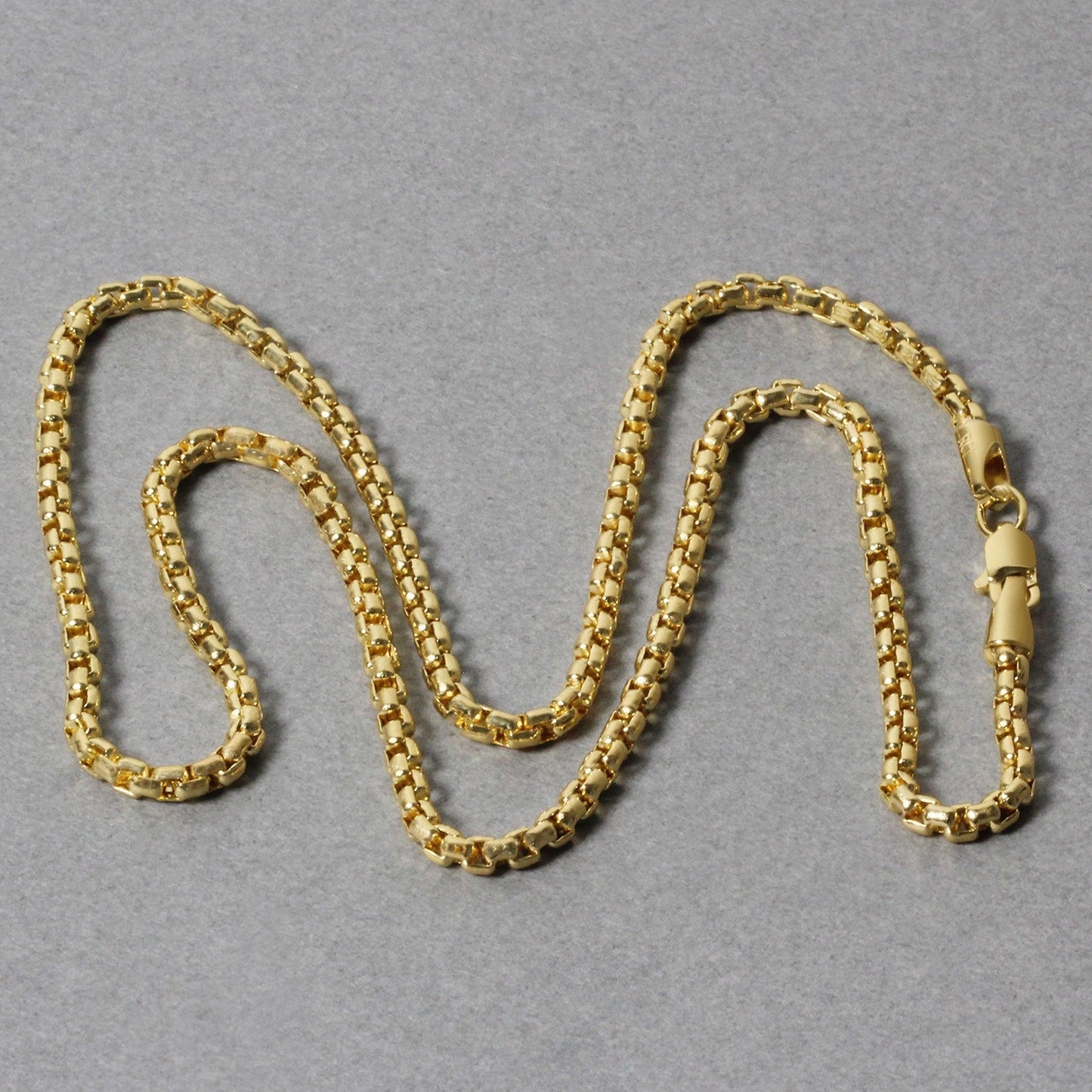 Cadena de caja redonda de oro amarillo de 14k y 2.4mm