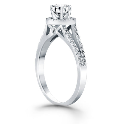 Anillo de compromiso de oro blanco de 14k con halo de diamantes y brazo dividido
