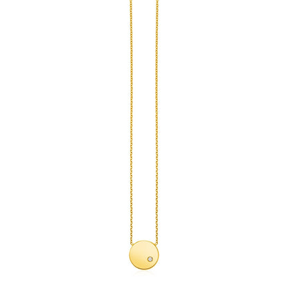 Collar de oro amarillo de 14k con colgante redondo pulido con diamante