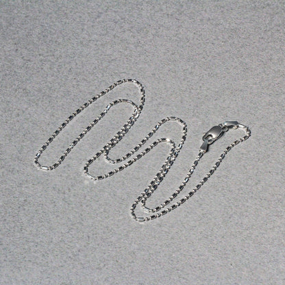 Cadena de Cuentas Talladas con Diamante de Oro Blanco de 14k 1.0mm