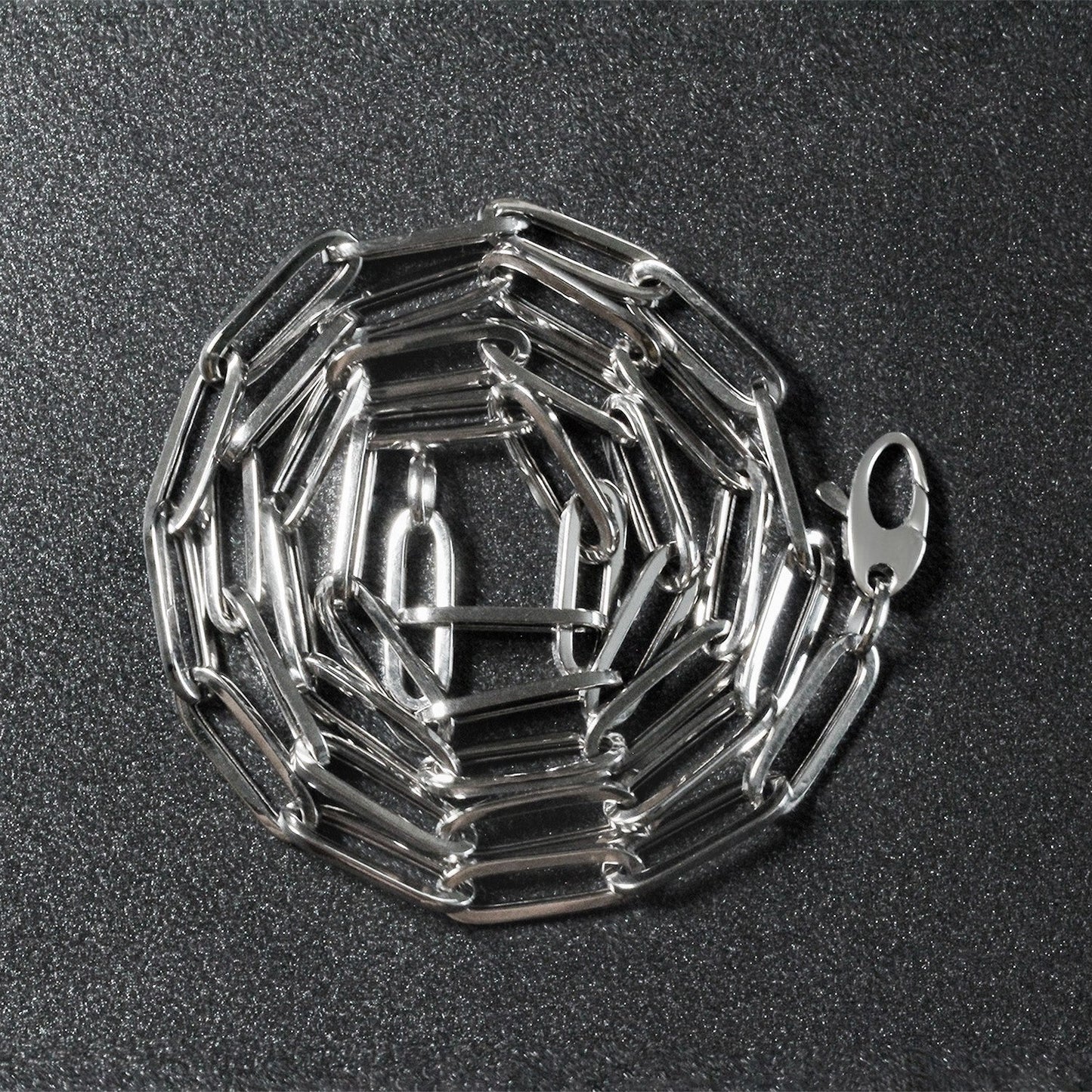 Cadena de eslabones ovalados gruesa de oro blanco de 14k (4.2 mm)