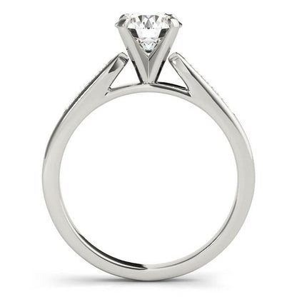 Anillo de compromiso de oro blanco de 14k con una sola fila de diamantes (1 qtc)