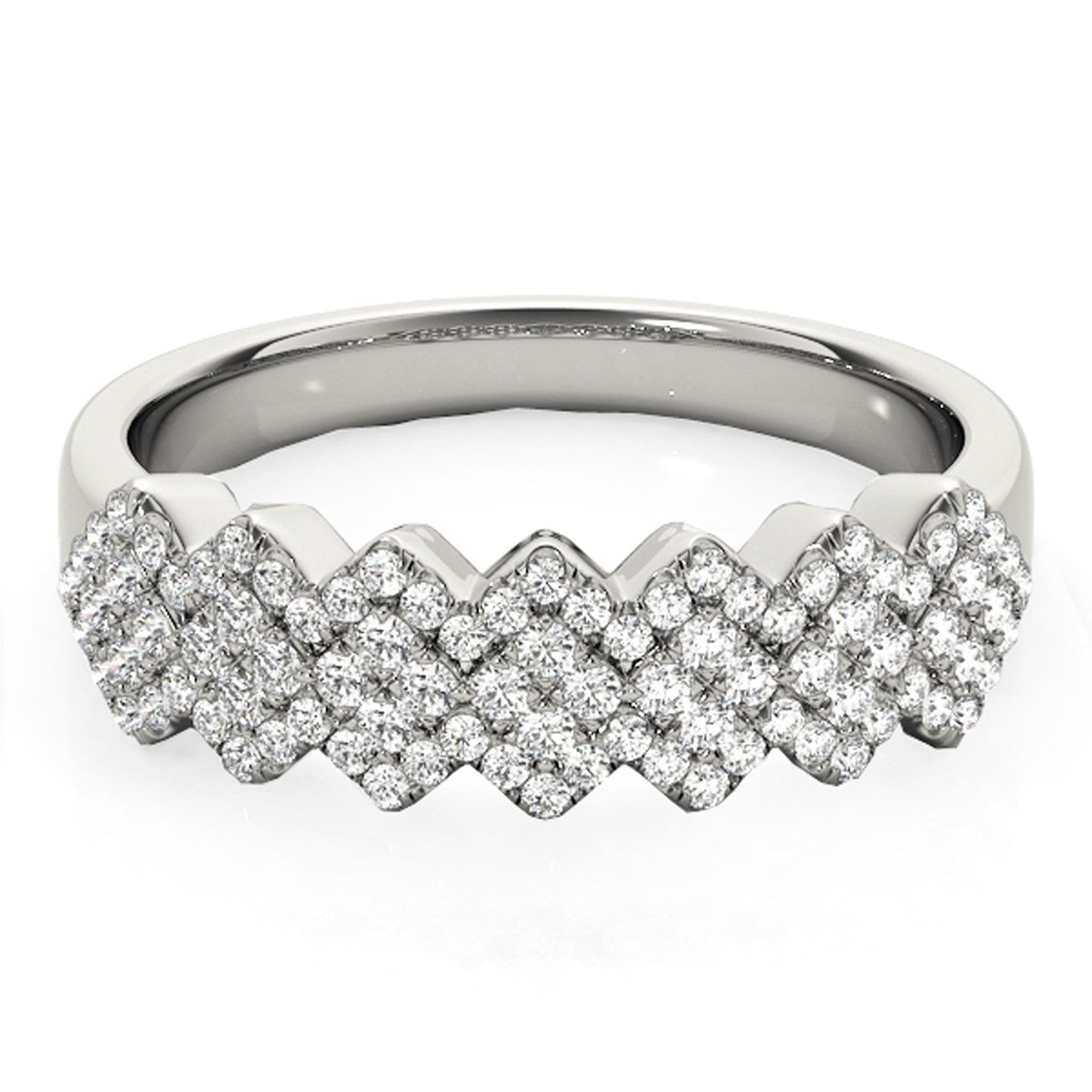Anillo ancho con patrón multidiaogonal y diamantes en oro blanco de 14k (5/8 qt)
