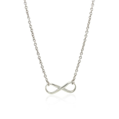 Collar de plata de ley con símbolo de infinito