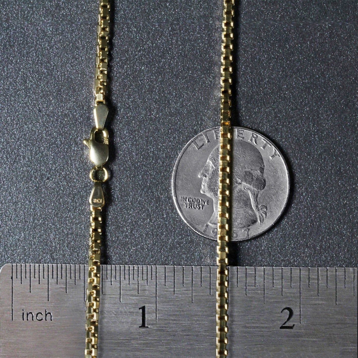 Cadena estilo Box semimaciza de oro amarillo de 14k y 2.0mm