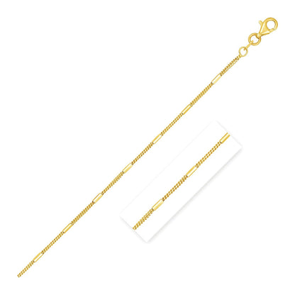 Cadena con colgante de eslabones de barra tallados a diamante en oro amarillo de 14k (1,3 mm)