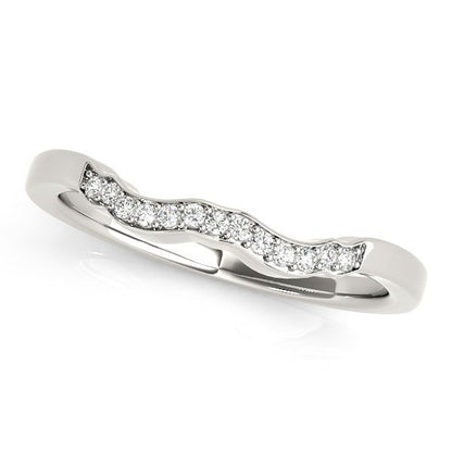 Anillo de boda de diamantes de oro blanco de 14k estilo ondulado (1/15 quilates en total)
