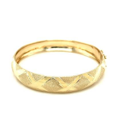 Pulsera de oro amarillo de 10k con diseño de diamante de doble textura