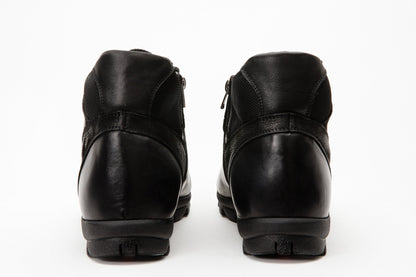 The Houston Leather Black Lace-Up Casual Men Boot with a Zipper