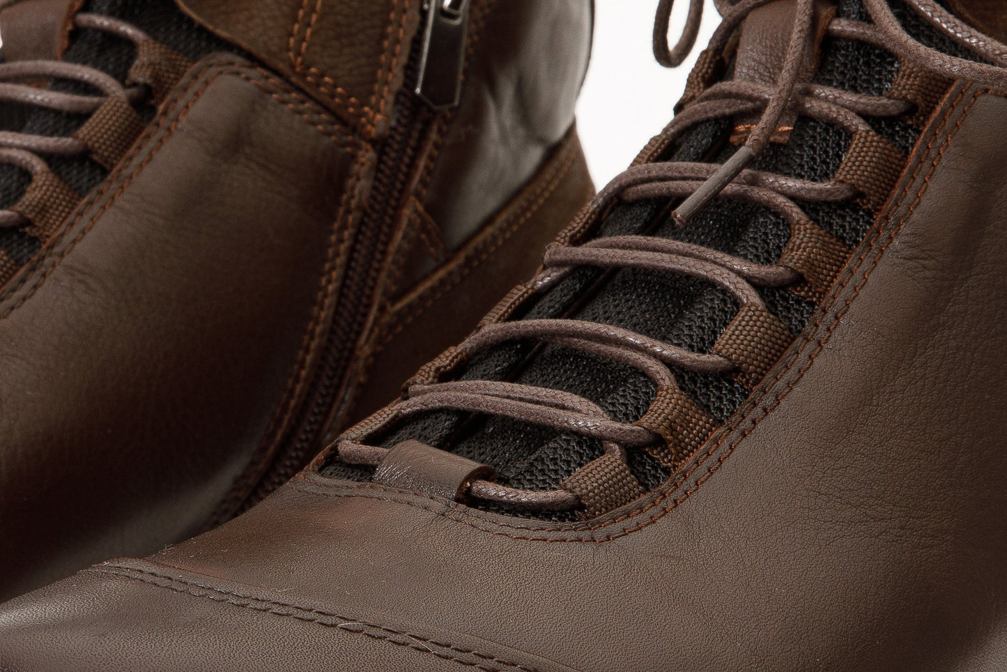 The Houston Leather Brown Lace-Up Casual Men Boot with a Zipper