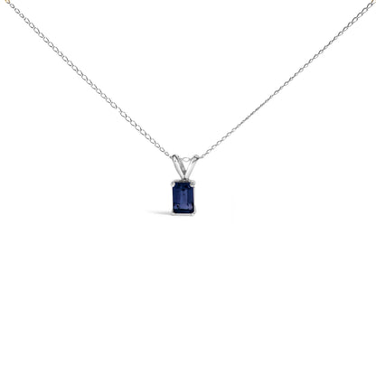 Collar con colgante solitario de amatista morada de 6x4 mm de talla esmeralda de oro blanco de 14 quilates