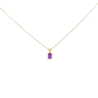 Collar con colgante solitario de amatista morada talla ovalada de 6x4 mm en oro blanco de 14 quilates