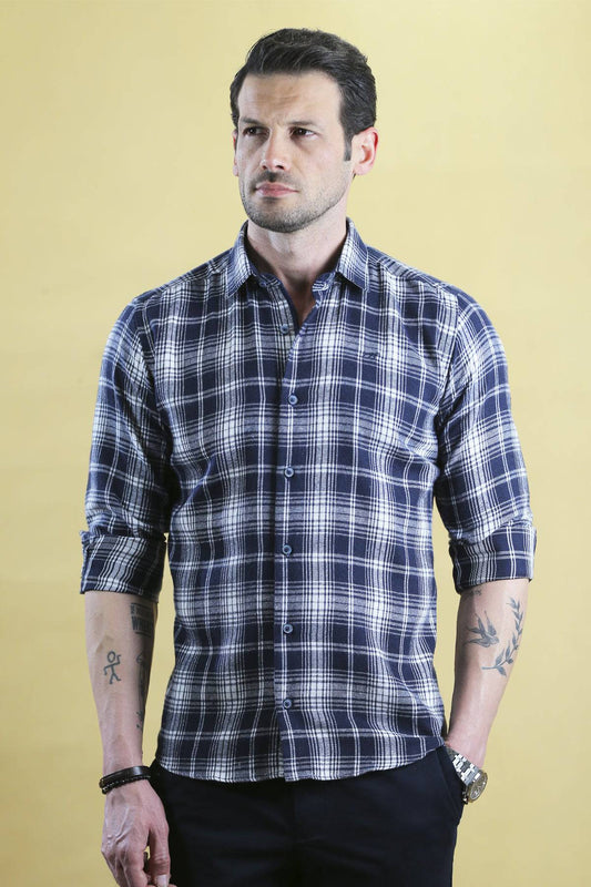 The Woodsman Shirt (The Navy Plaid)
