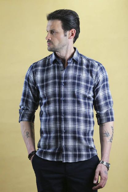 The Woodsman Shirt (The Navy Plaid)
