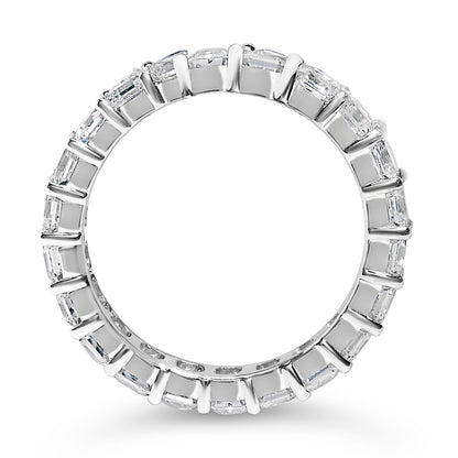 Anillo de banda de eternidad con diamantes cultivados en laboratorio de corte Asscher de 2 1/3 Cttw de oro blanco de 14K (color E-F, claridad VS1-VS2) - Talla 5.5
