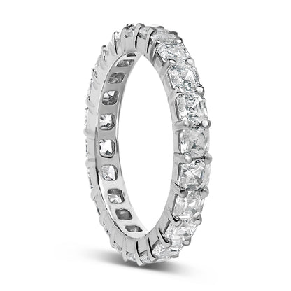 Anillo de banda de eternidad con diamantes cultivados en laboratorio de corte Asscher de 2 1/3 Cttw de oro blanco de 14K (color E-F, claridad VS1-VS2) - Talla 5.5