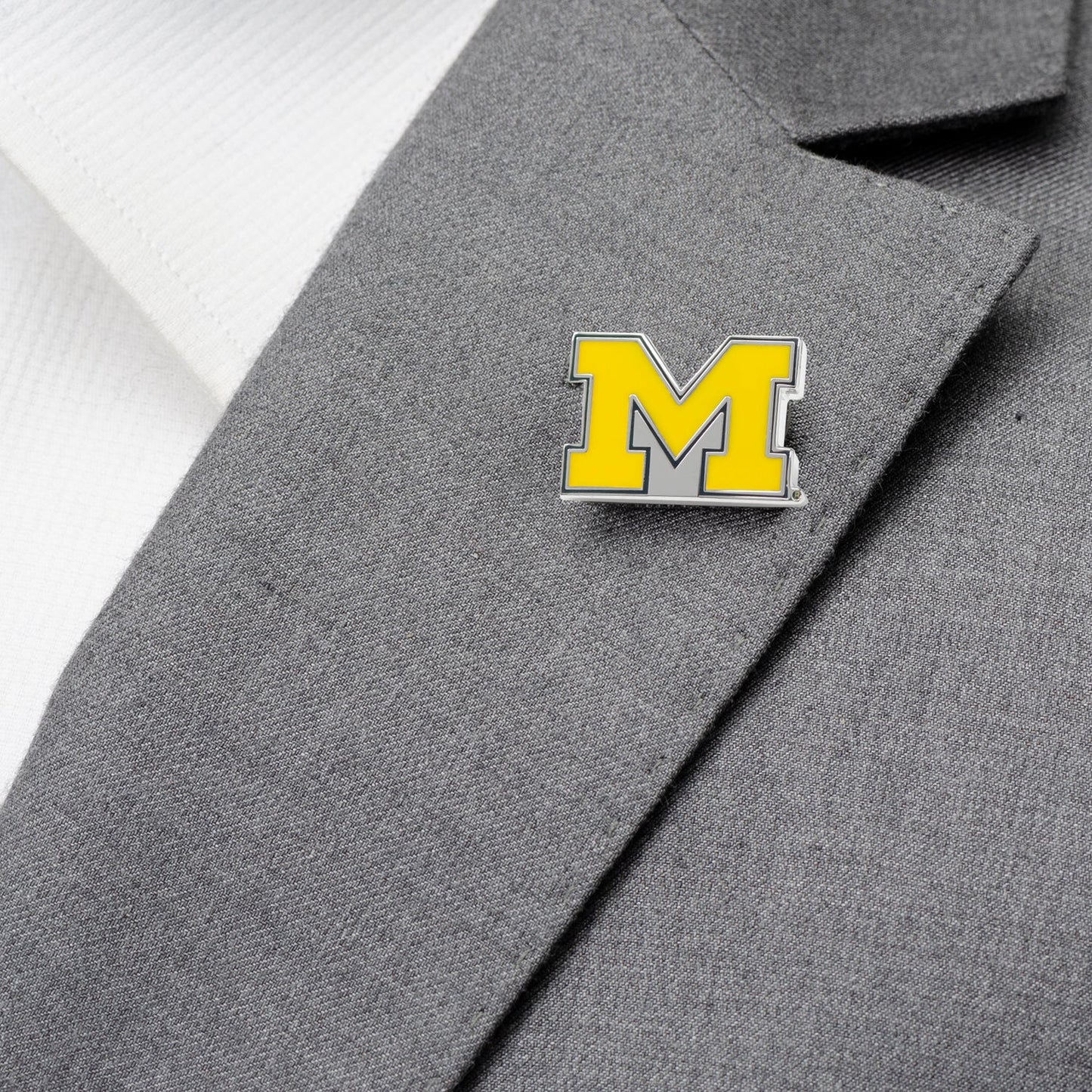 Prendedor de solapa de los Wolverines de la Universidad de Míchigan (NCAA)