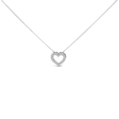 Collar con colgante en forma de corazón con diamante cultivado en laboratorio de 1/2 quilate en oro blanco de 14 quilates