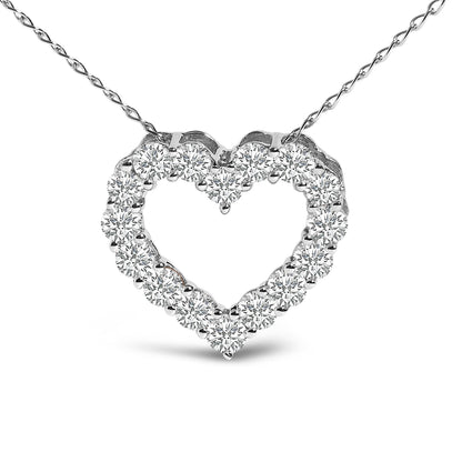 Collar con colgante en forma de corazón con diamante cultivado en laboratorio de 1/2 quilate en oro blanco de 14 quilates