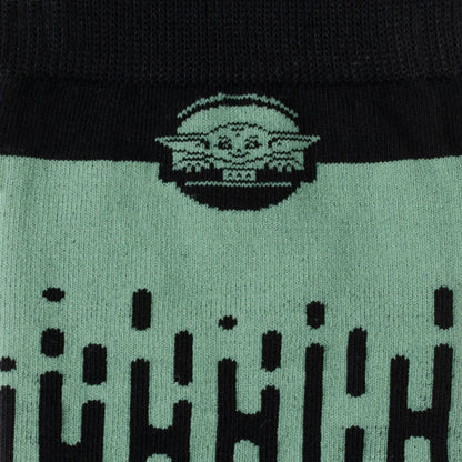 Juego de regalo de calcetines y pin de solapa de Grogu de Star Wars
