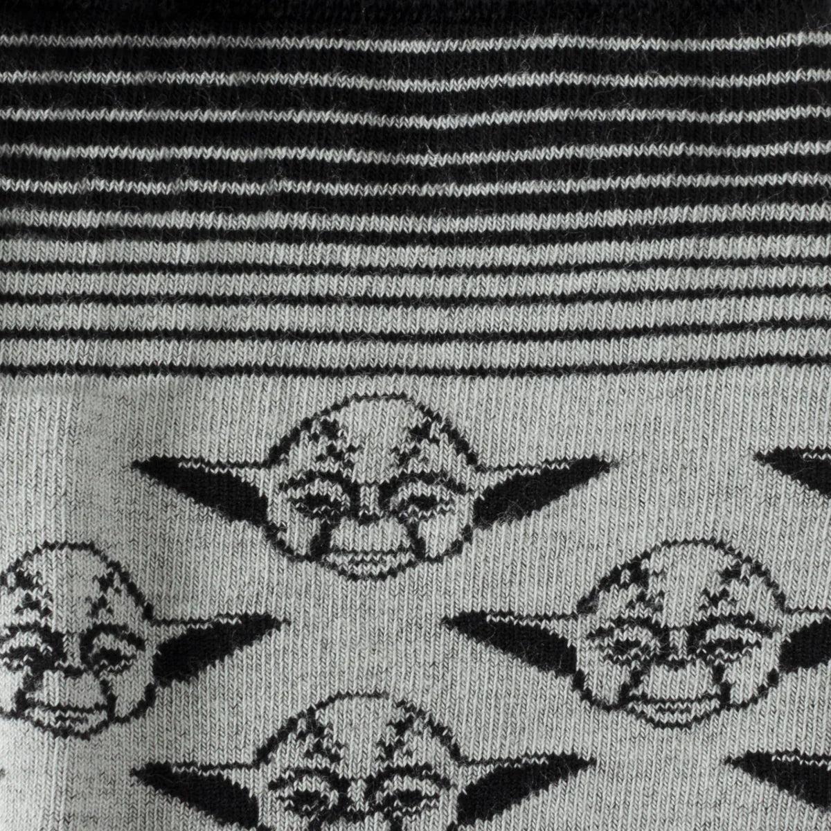 Calcetines de vestir Star Wars Yoda con patrón degradado en gris y negro con pin de solapa del emblema Jedi