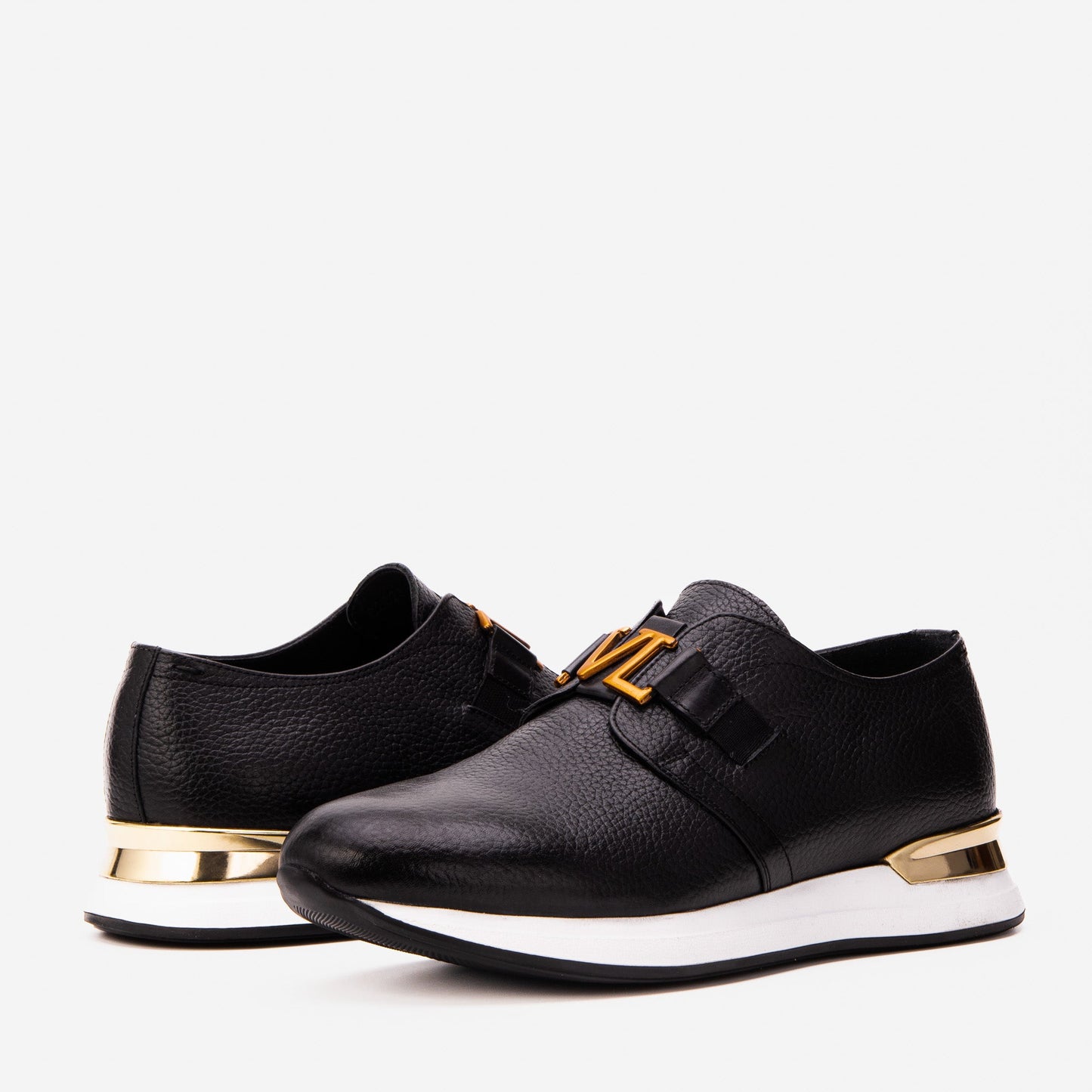 The Avelon Black Leather Men Sneaker