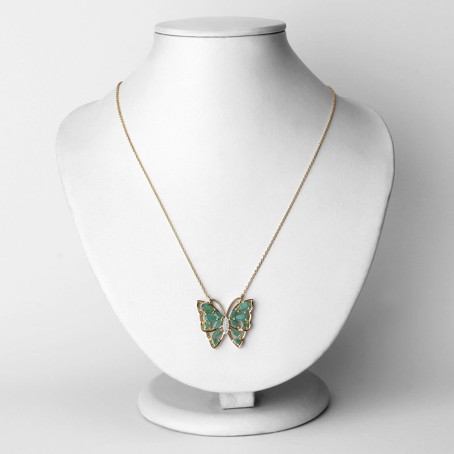 Collar de plata de ley .925 con esmeralda genuina de 2,60 quilates y circonitas blancas