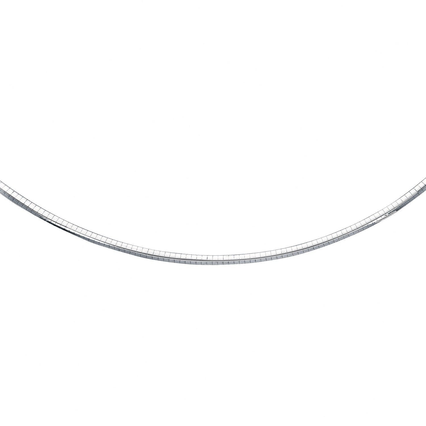 Cadena de oro blanco de 14k con un diseño clásico Omega (4 mm)