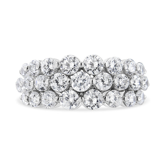 Anillo de oro blanco de 10K con 2 1/2 quilates de diamante natural redondo de 3 hileras (color I-J, claridad I1-I2) - Talla 7