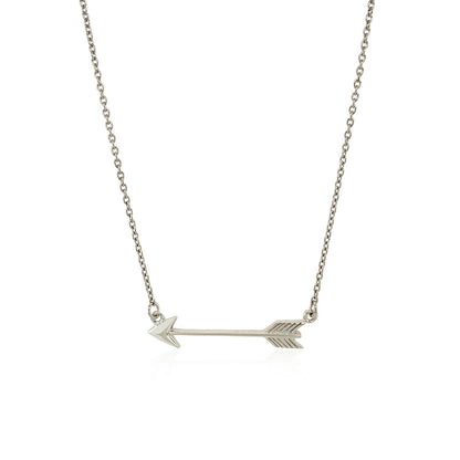 Collar con flecha de plata de ley