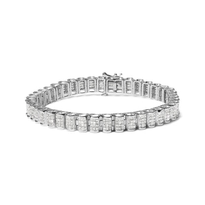 Pulsera de tenis con eslabones de hebilla de oro amarillo de 14K con diamantes de talla princesa engastados invisibles de 5.0 Cttw (Color H-I, Claridad SI2-I1) - Tamaño 7.25"
