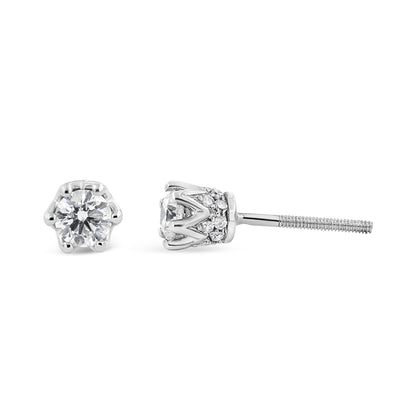 Pendientes de oro blanco de 14 quilates con diseño de corona y diamante redondo de 1/2 quilate (color I-J, claridad I1-I2)