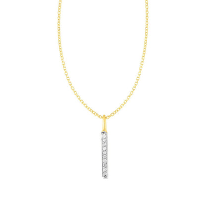 Colgante de barra de oro amarillo de 14k con diamantes