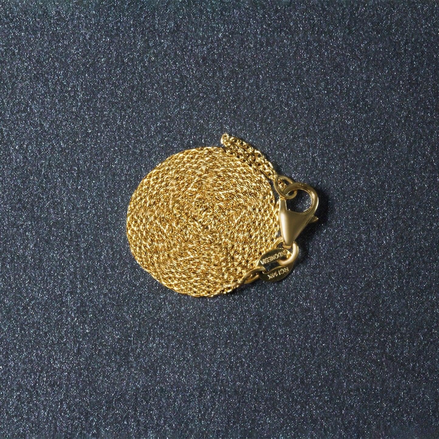 Cadena de eslabones redondos tipo cable de oro amarillo de 18k (0.97 mm)