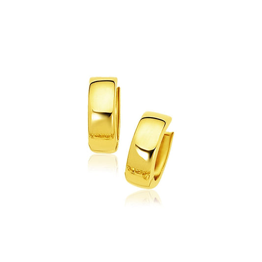 Pendientes de aro Snuggable de oro amarillo de 10k