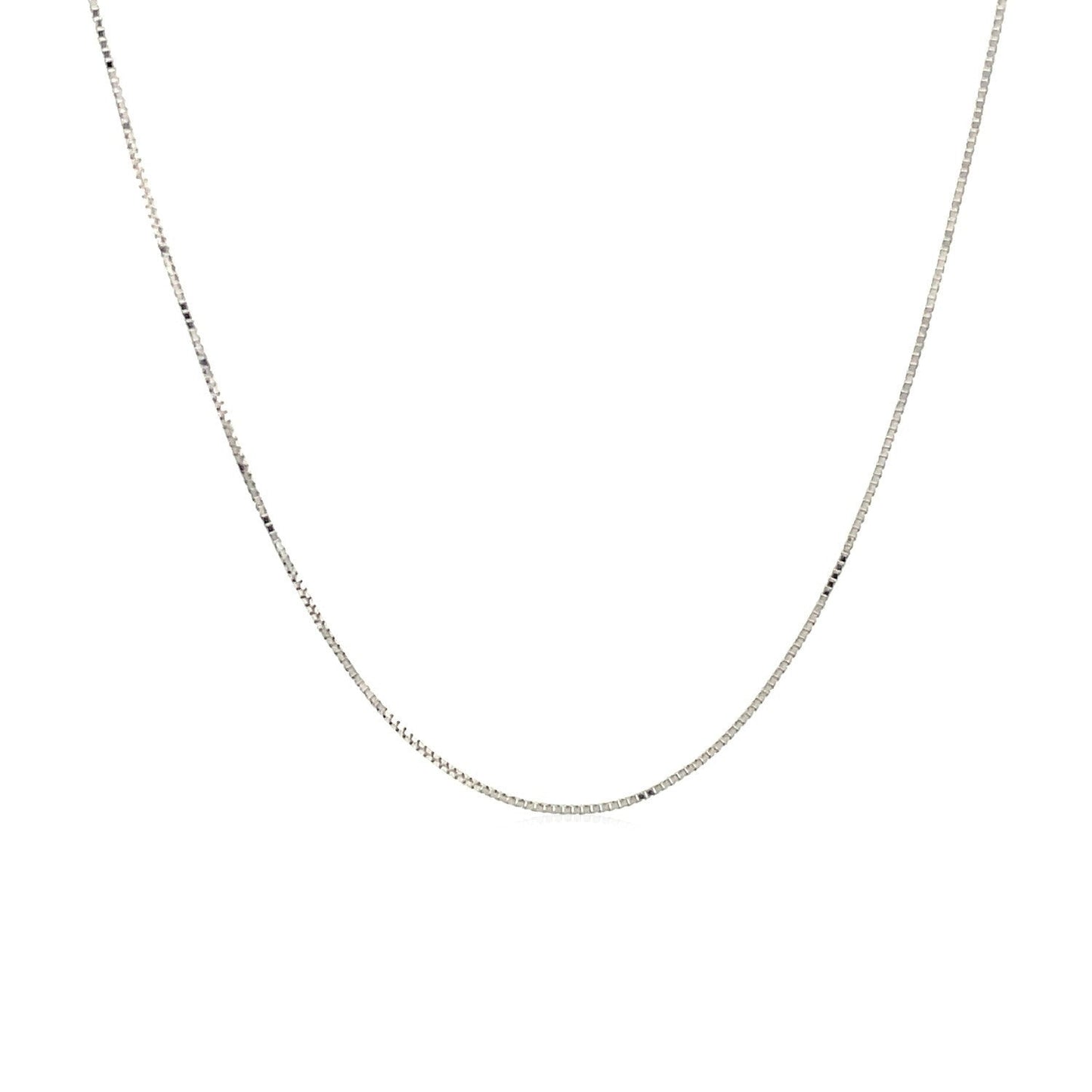 Cadena clásica de oro blanco de 10k (0,45 mm)