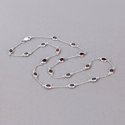 Collar de plata de ley .925 con granate genuino de 8.10 quilates