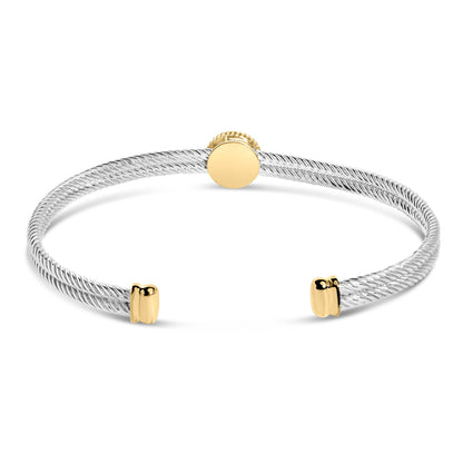 Brazalete de oro amarillo de 18K con baño de plata esterlina .925 con detalles de diamante y medallón de flor de lis (color I-J, claridad SI1-SI2) - 7.25 pulgadas