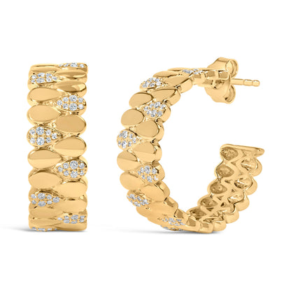 Pendientes de aro tipo J de eslabones de pera de pavé de diamantes de 3/8 Cttw en plata de ley .925 chapada en oro amarillo de 14K (color H-I, claridad I1-I2)