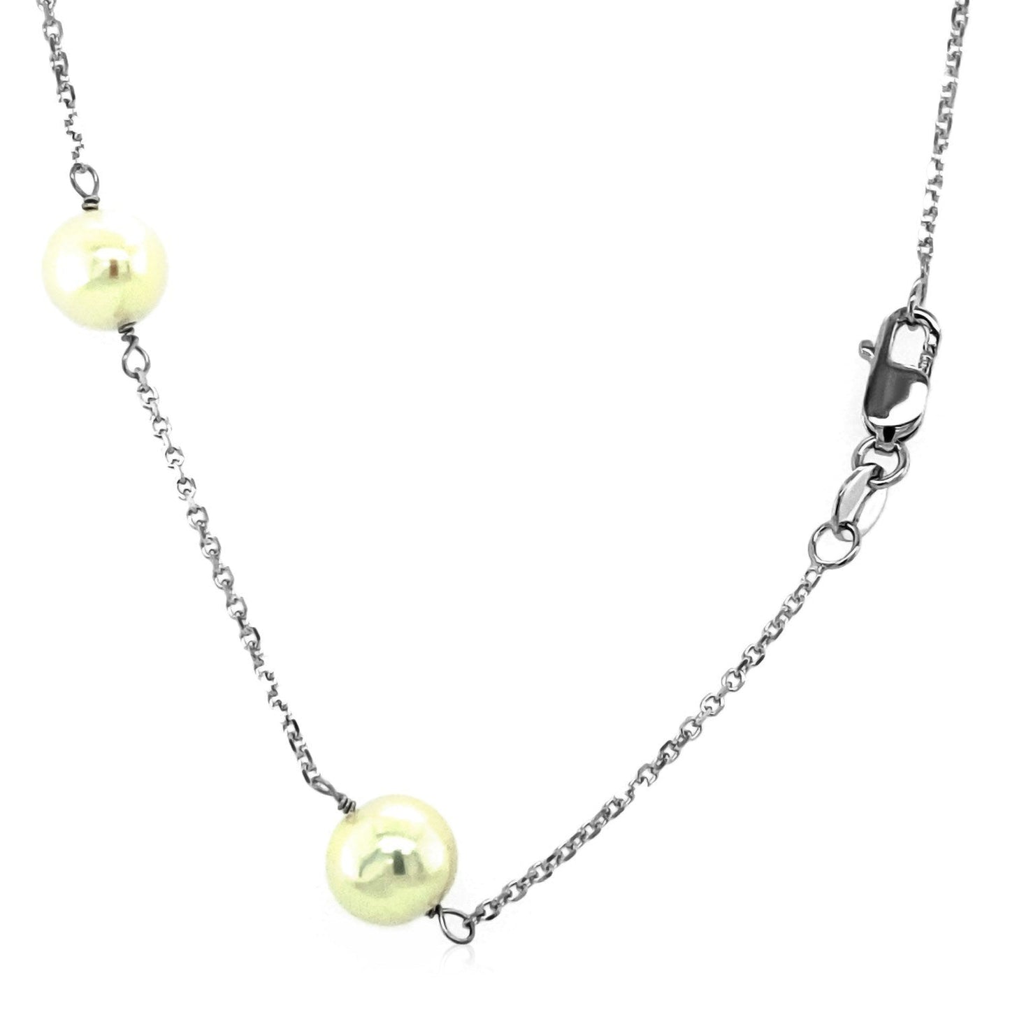 Collar de oro blanco de 14k con perlas blancas