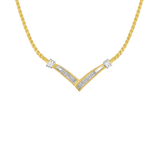 Collar de cadena Franco de 45,72 cm con colgante en forma de "V" engastado con diamantes de talla princesa de 1/2 quilate de peso total en oro amarillo y blanco de 10K (color H-I, claridad SI2-I1)