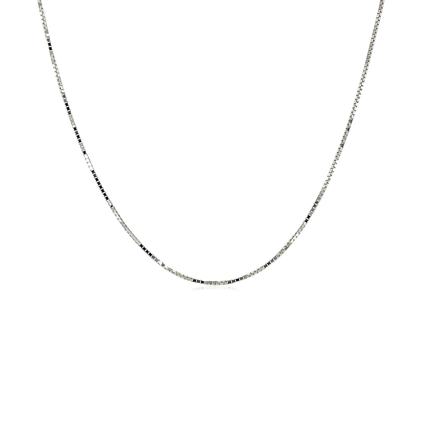 Cadena de oro blanco de 18k, eslabón cuadrado, 0,6 mm